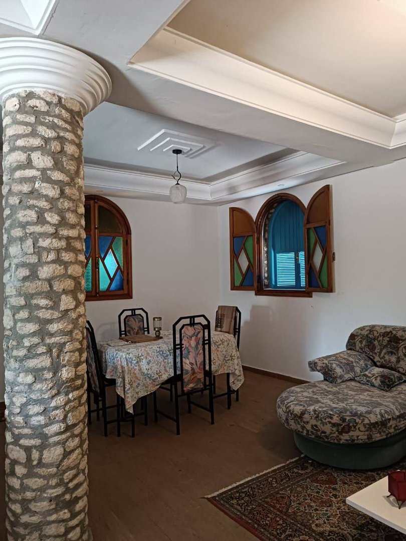 Villa for sale with pool, 3 bedrooms, 2000m². - Photo 12