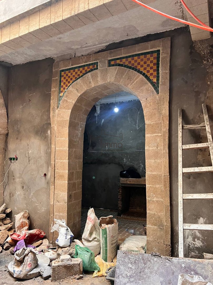 رياض جديد للبيع مع تراس - Photo 2