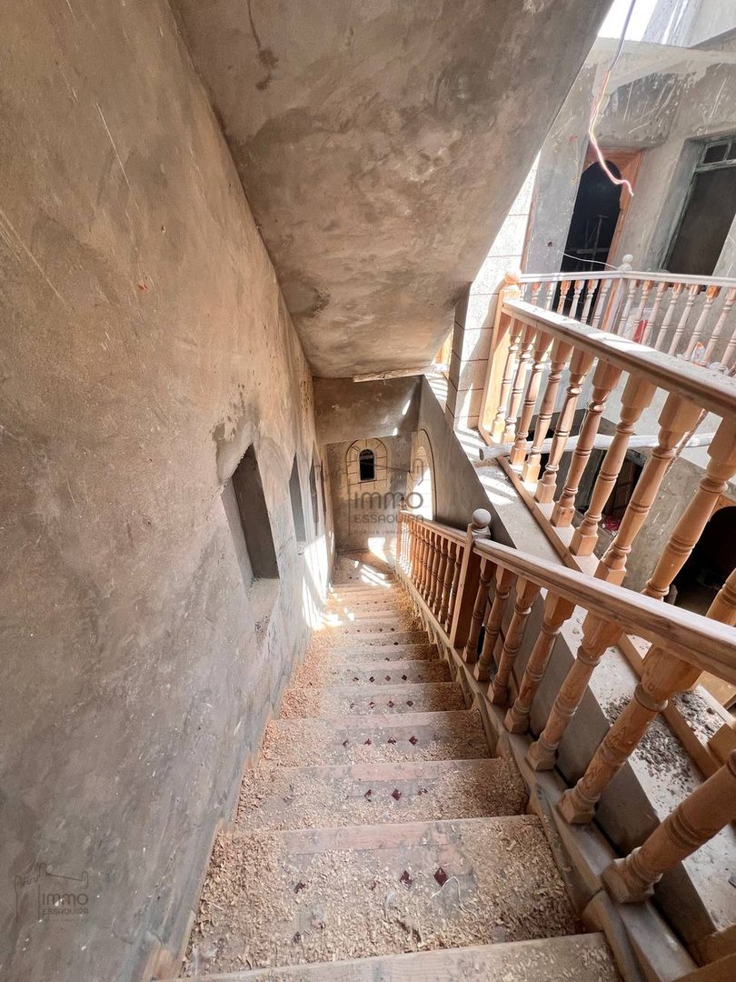 رياض جديد للبيع مع تراس - Photo 7