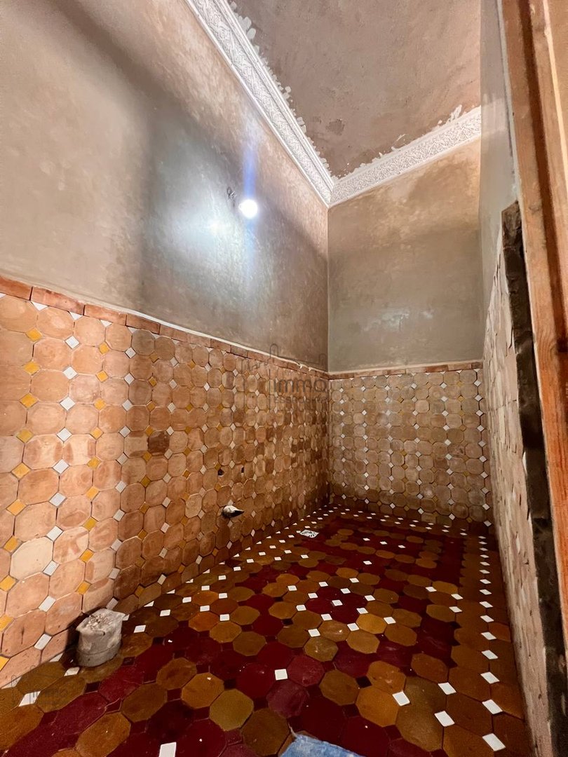 رياض جديد للبيع مع تراس - Photo 9