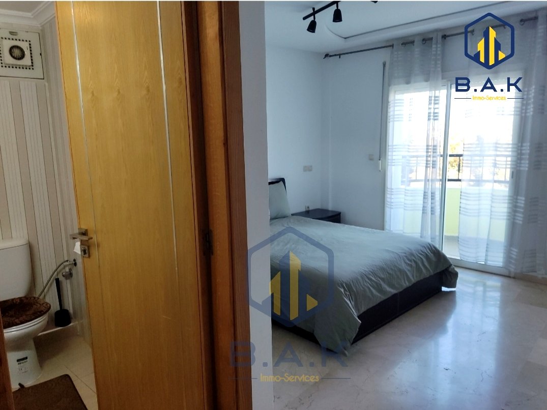 Apartamento en alquiler con terraza - Photo 4