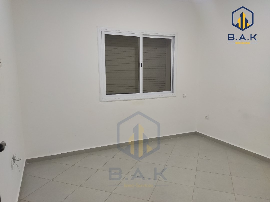 Apartment for rent with balcony - Photo 8