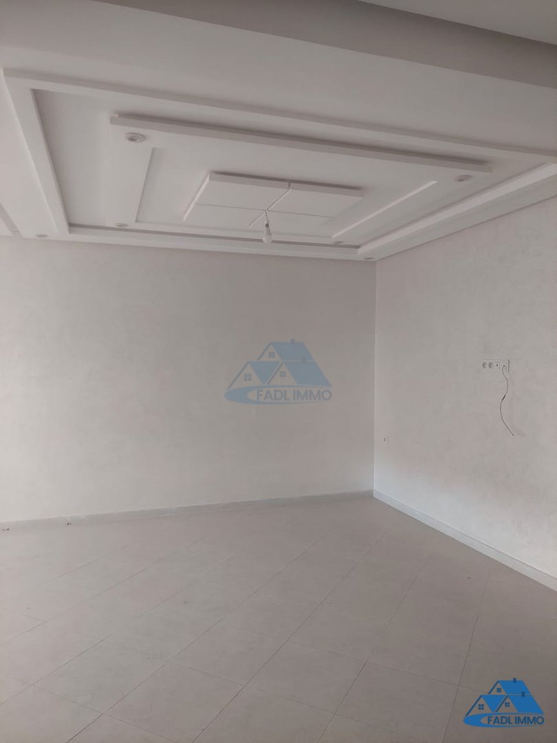 Apartment for sale with balcony - Photo 5