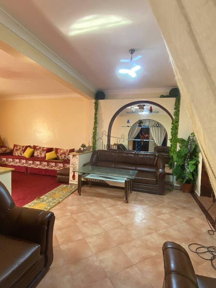 شقة للبيع مع موقف سيارات في الطابق الأول - Photo 7