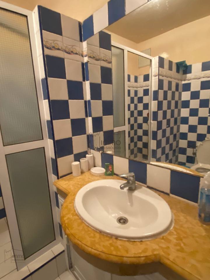 شقة للبيع مع موقف سيارات في الطابق الأول - Photo 12