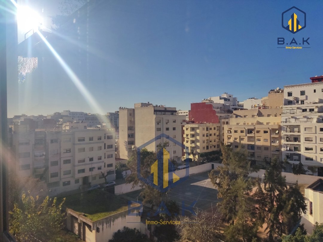 Apartment for sale with terrace - Photo 17