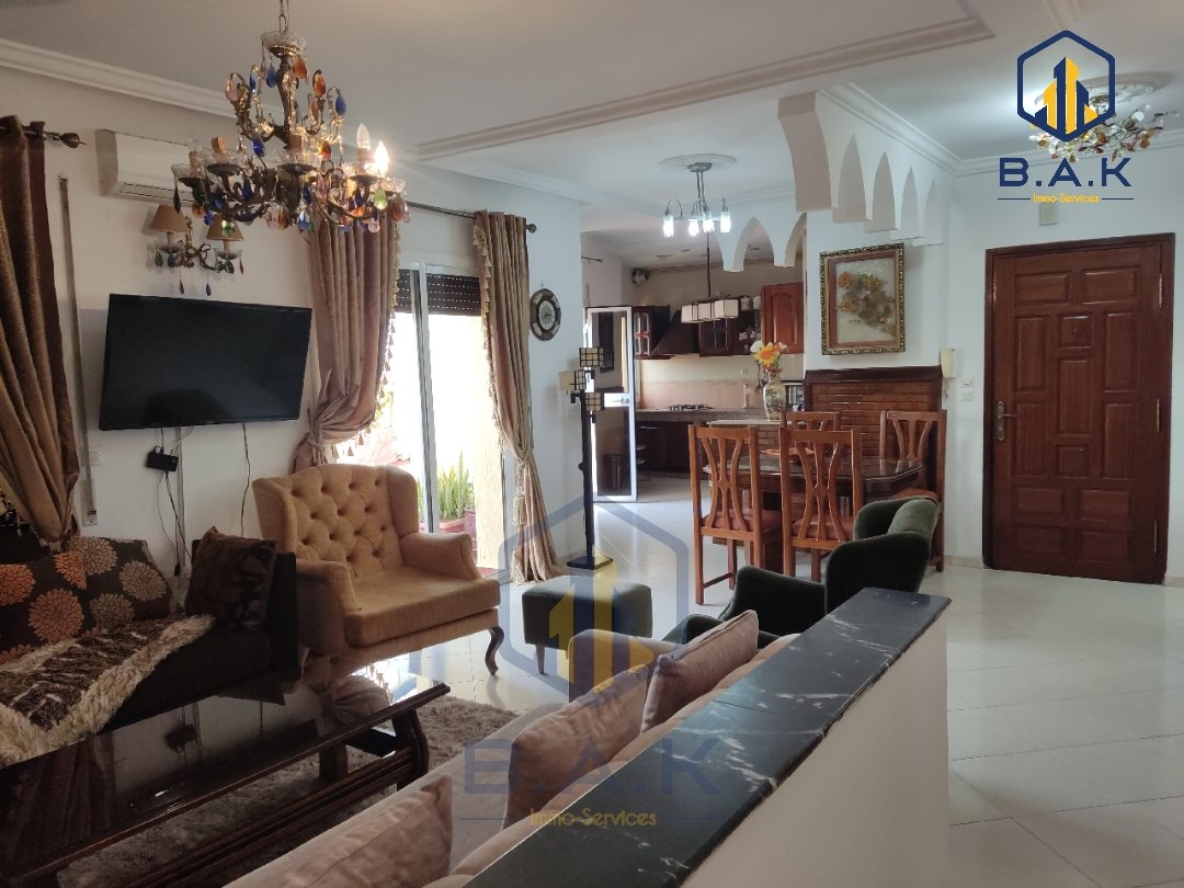 Apartamento en alquiler con terraza - Photo 3