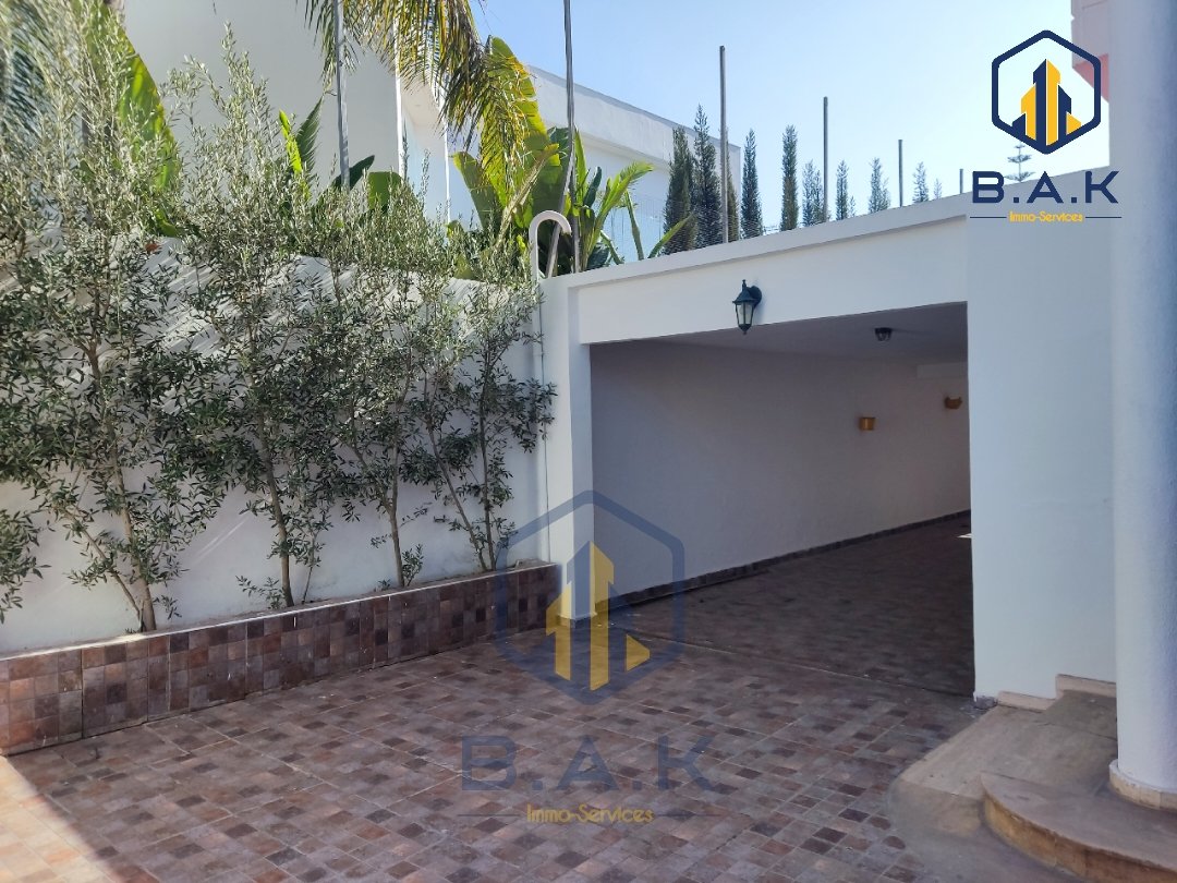 Villa à vendre avec terrasse et deux étages - Photo 31