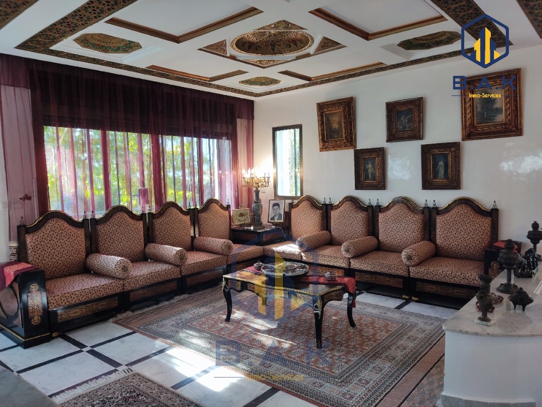 Villa à vendre avec terrasse et deux étages - Photo 10