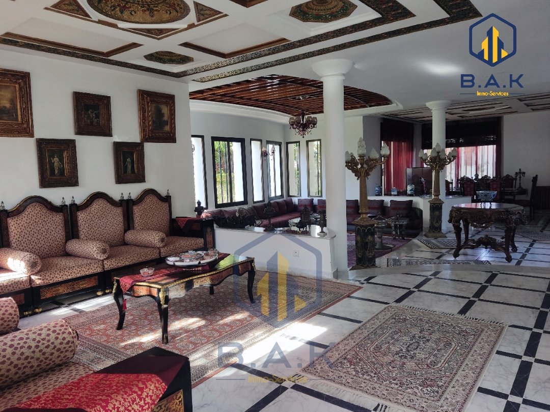 Villa à vendre avec terrasse et deux étages - Photo 8