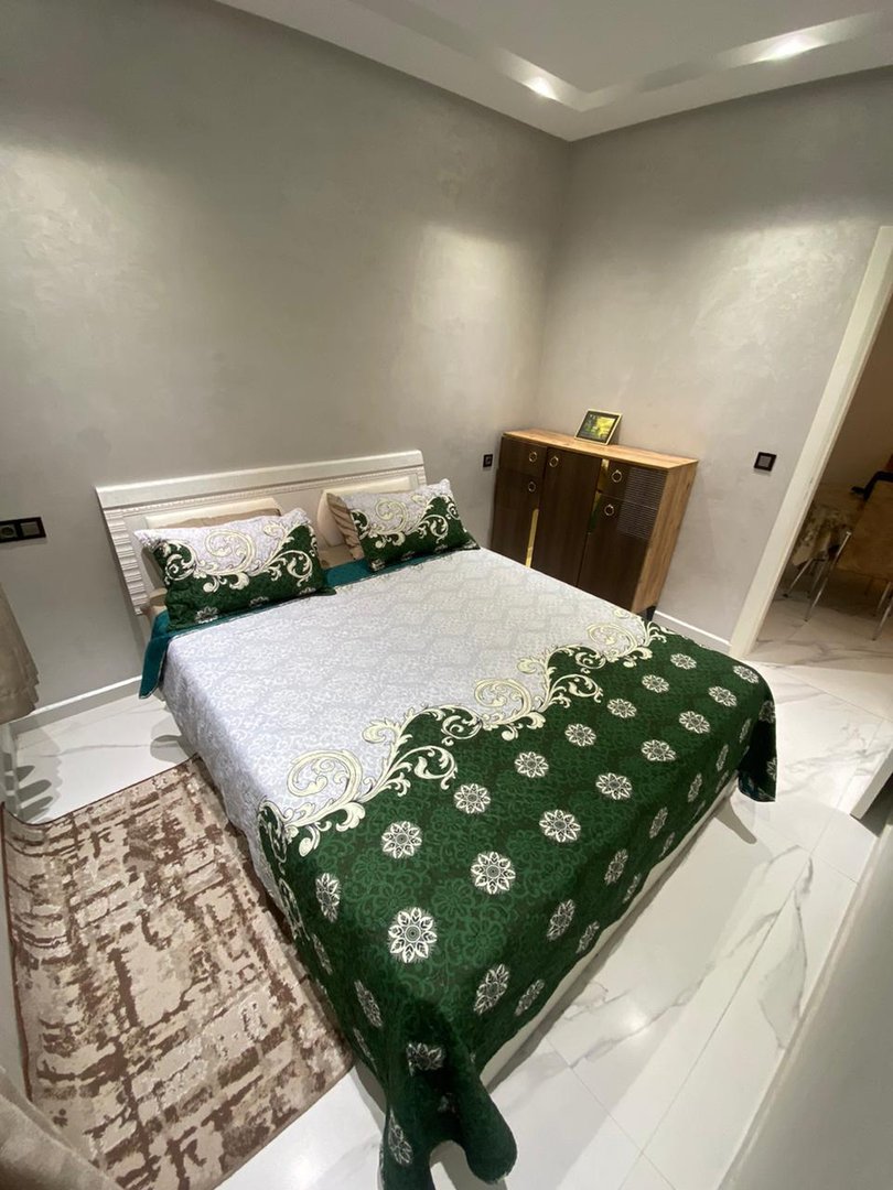 شقة للبيع مع تراس في الطابق الأرضي - Photo 1