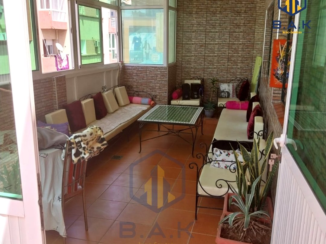 شقة للبيع مع تراس في الطابق الرابع - Photo 1