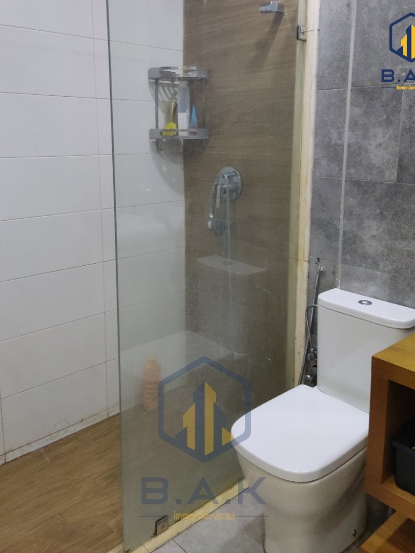 Apartamento en alquiler con balcón en el primer piso - Photo 17