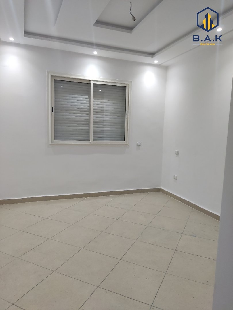 Appartement à louer avec jardin - Photo 9