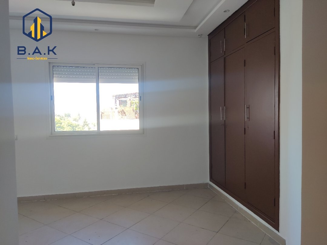 Appartement à louer avec jardin - Photo 7