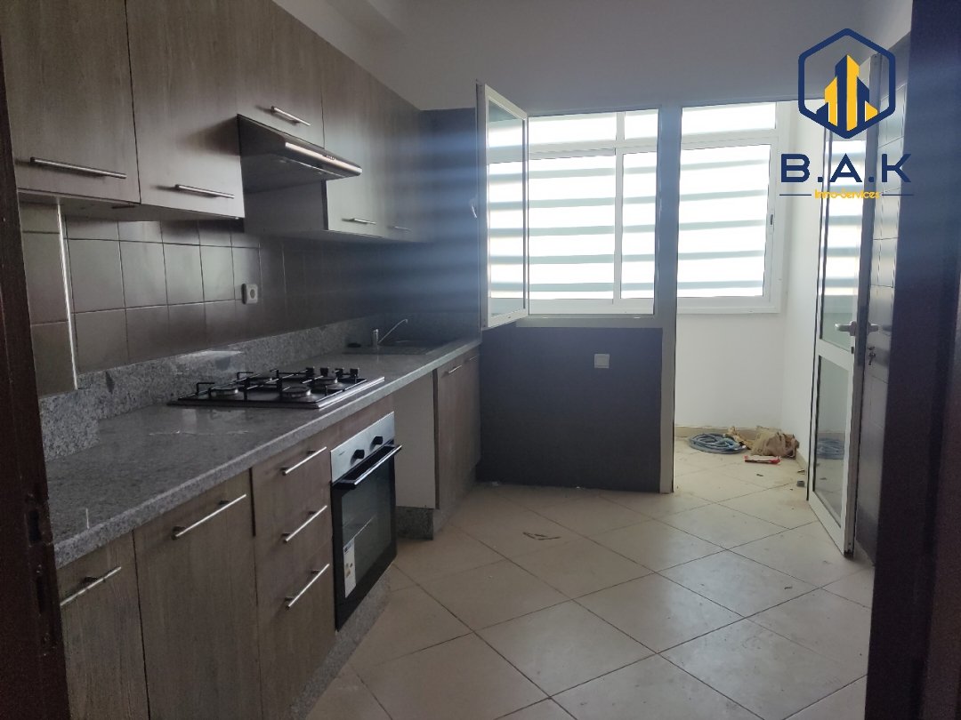 Appartement à louer avec jardin - Photo 11