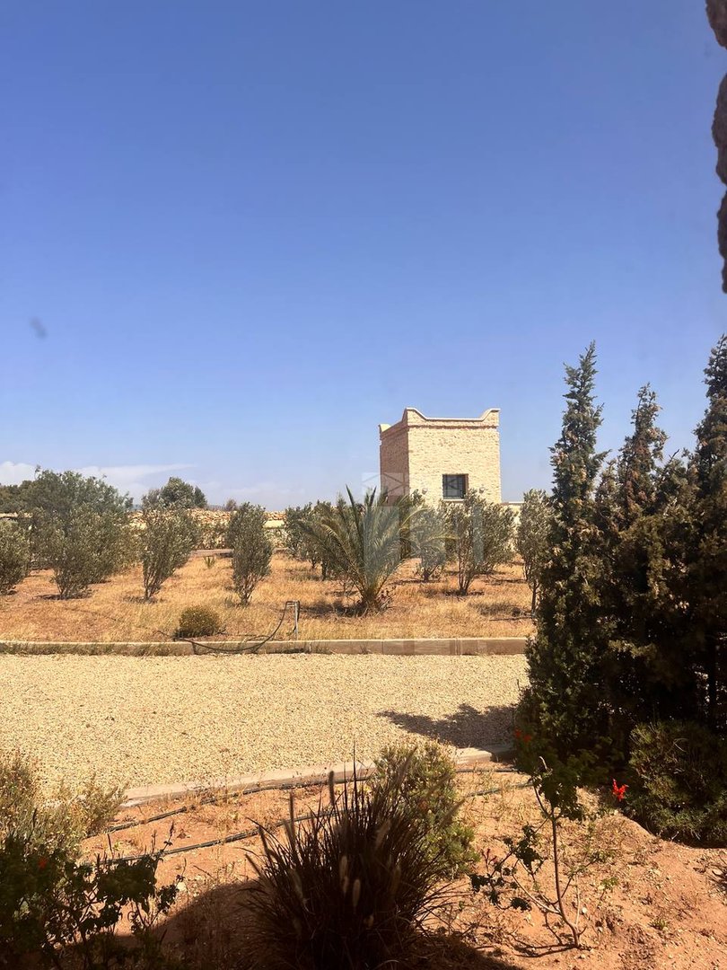 Dream Villa with 3 Bedrooms and Pool! - Photo 26