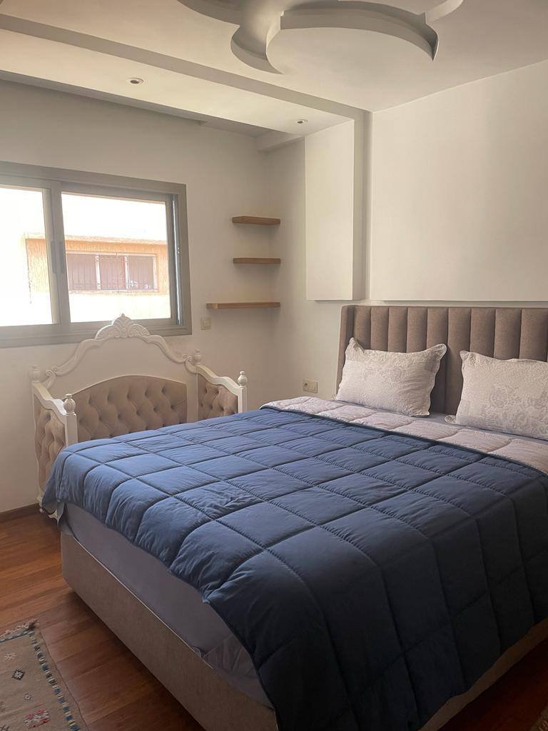 Apartment for sale with terrace - Photo 3