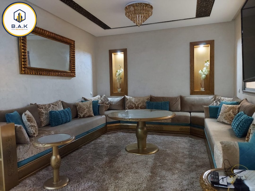 Apartment for rent with parking - Photo 1