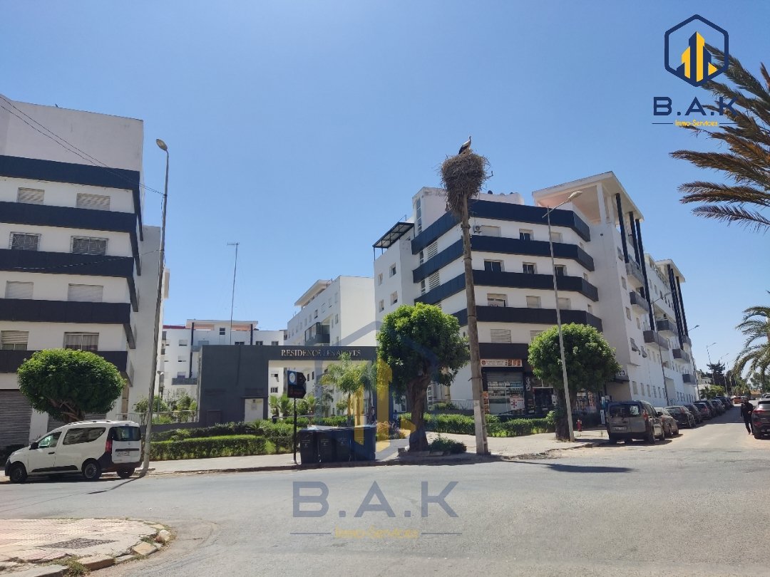 شقة للإيجار مع تراس في الطابق الرابع - Photo 1