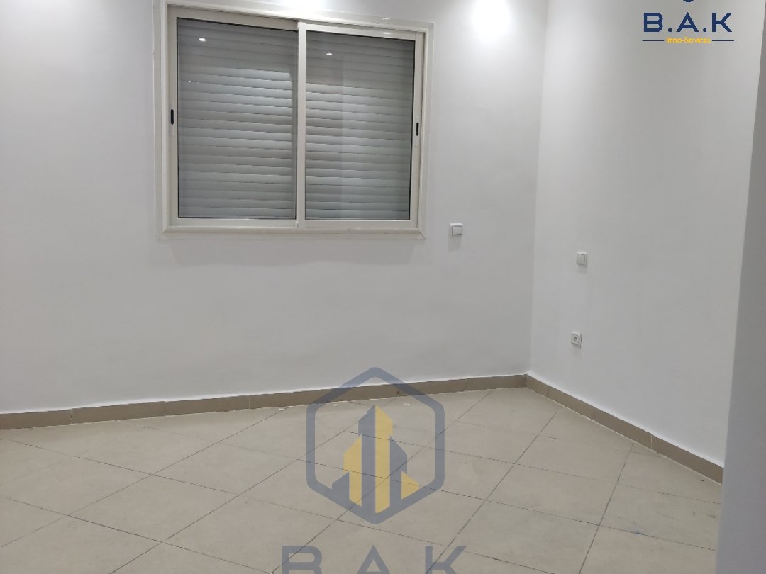 شقة للإيجار مع تراس في الطابق الرابع - Photo 8