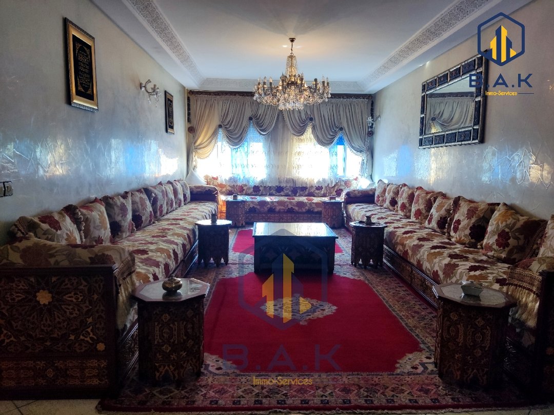 شقة للبيع مع تراس في الطابق الثالث - Photo 1