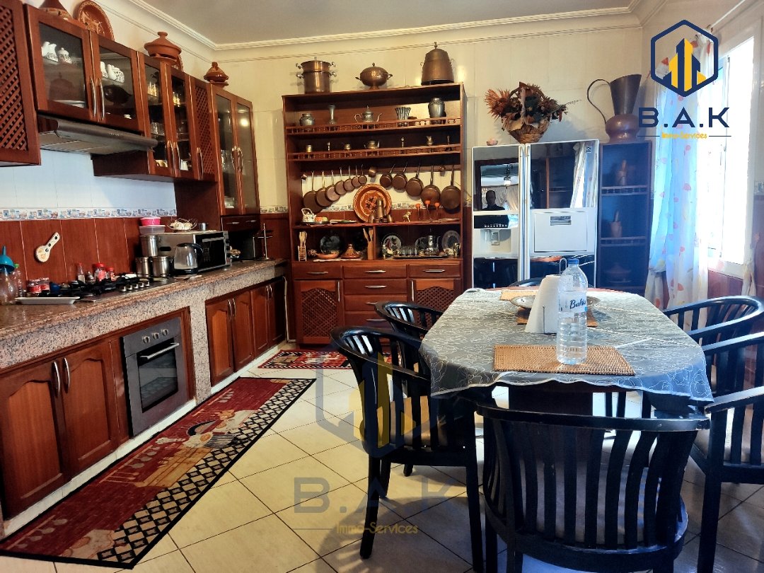 شقة للبيع مع تراس في الطابق الثالث - Photo 14