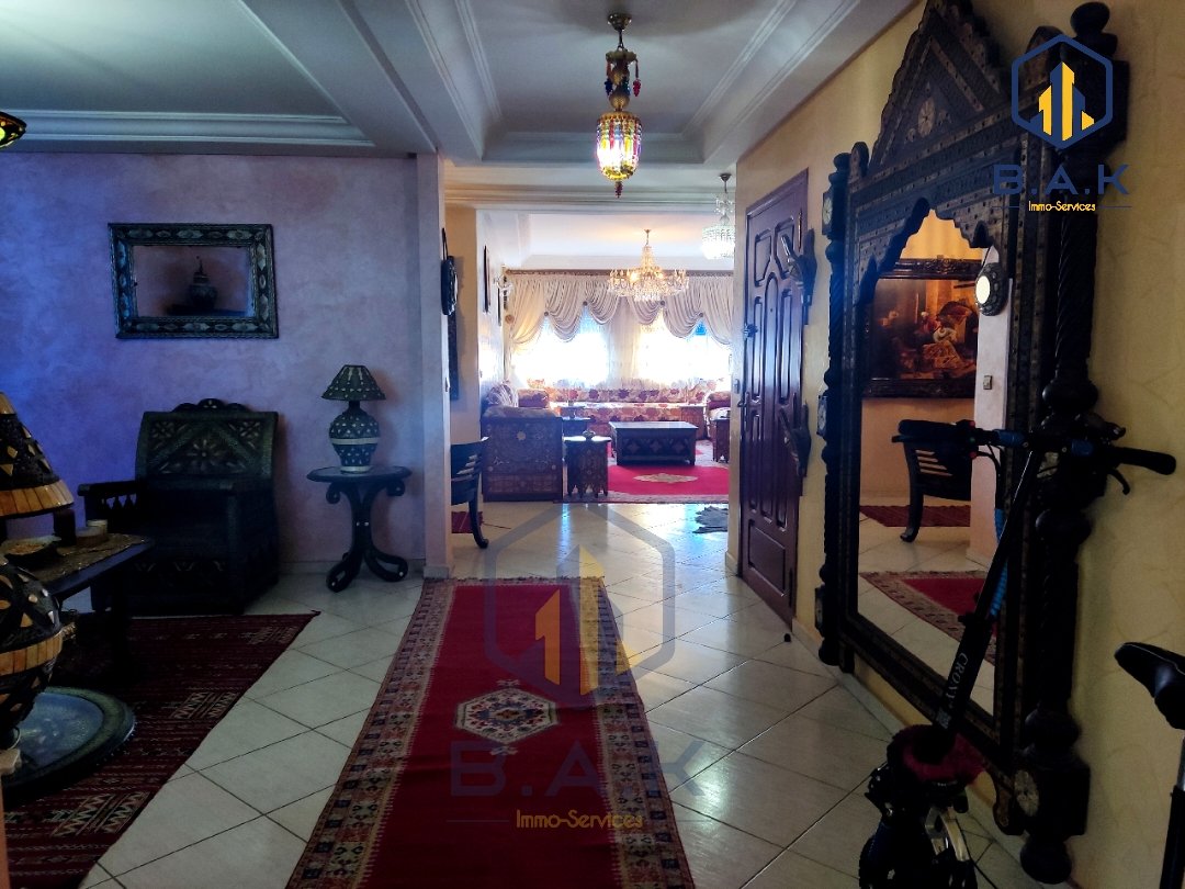 شقة للبيع مع تراس في الطابق الثالث - Photo 3