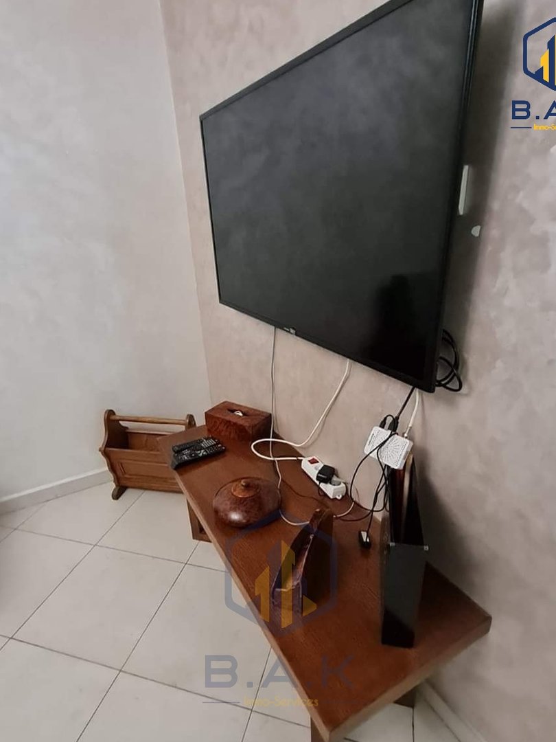 شقة للإيجار مع موقف سيارات في الطابق الأرضي - Photo 2