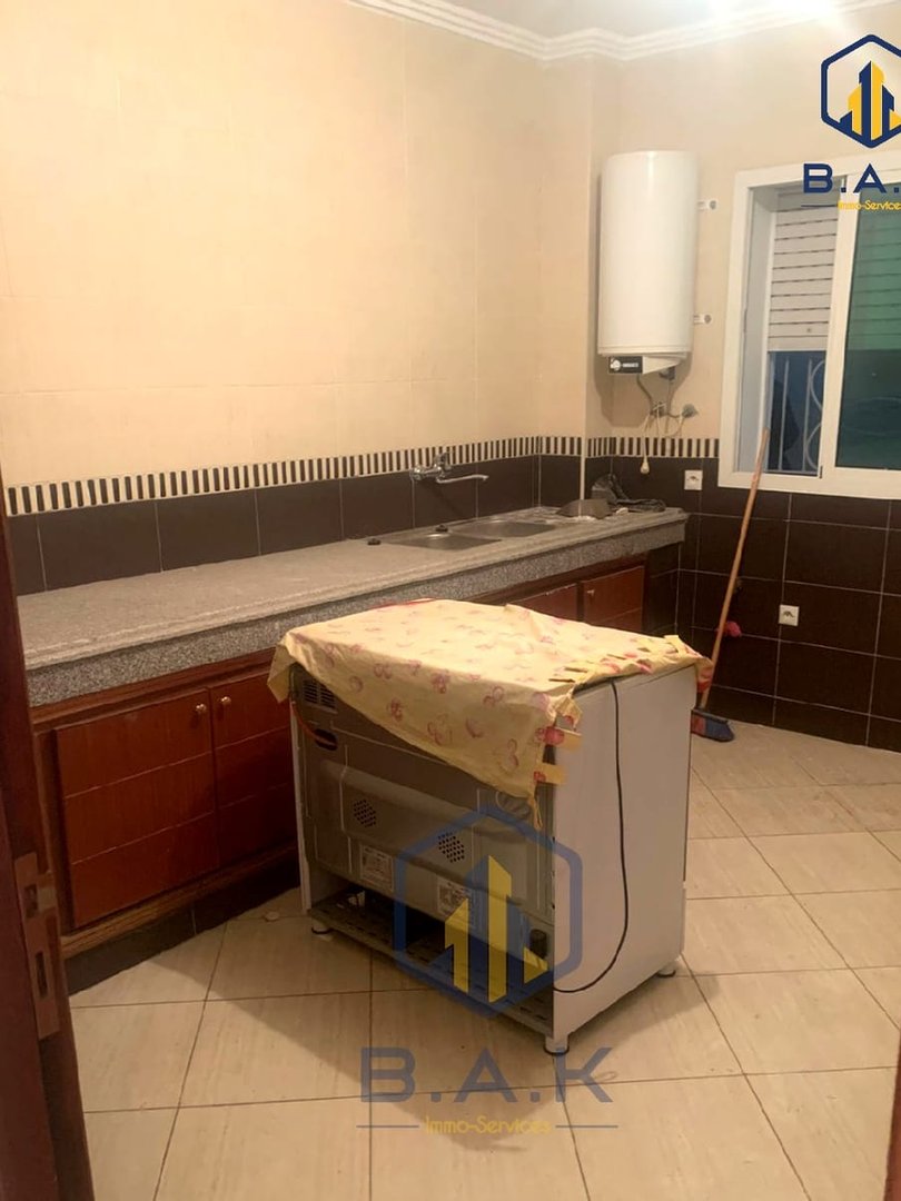 شقة للبيع مع شرفة في الطابق الثالث - Photo 8