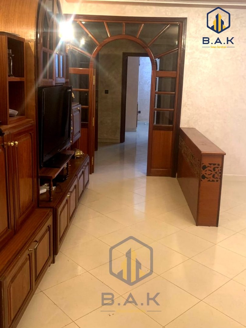 Apartment for sale with balcony - Photo 4