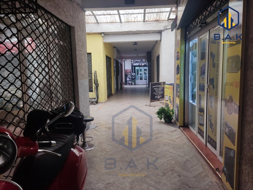 Local commercial à vendre - Photo 1