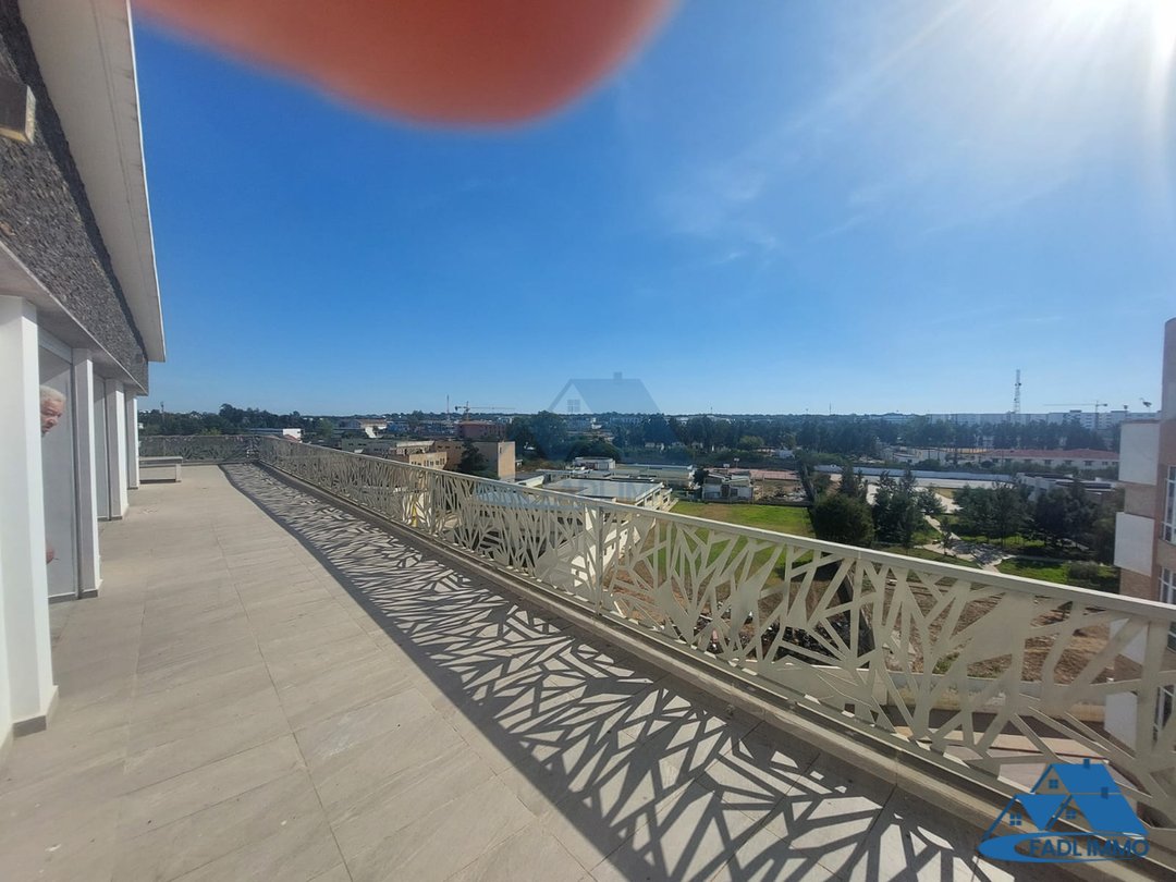 Wohnung mit Terrasse zu verkaufen - Photo 2