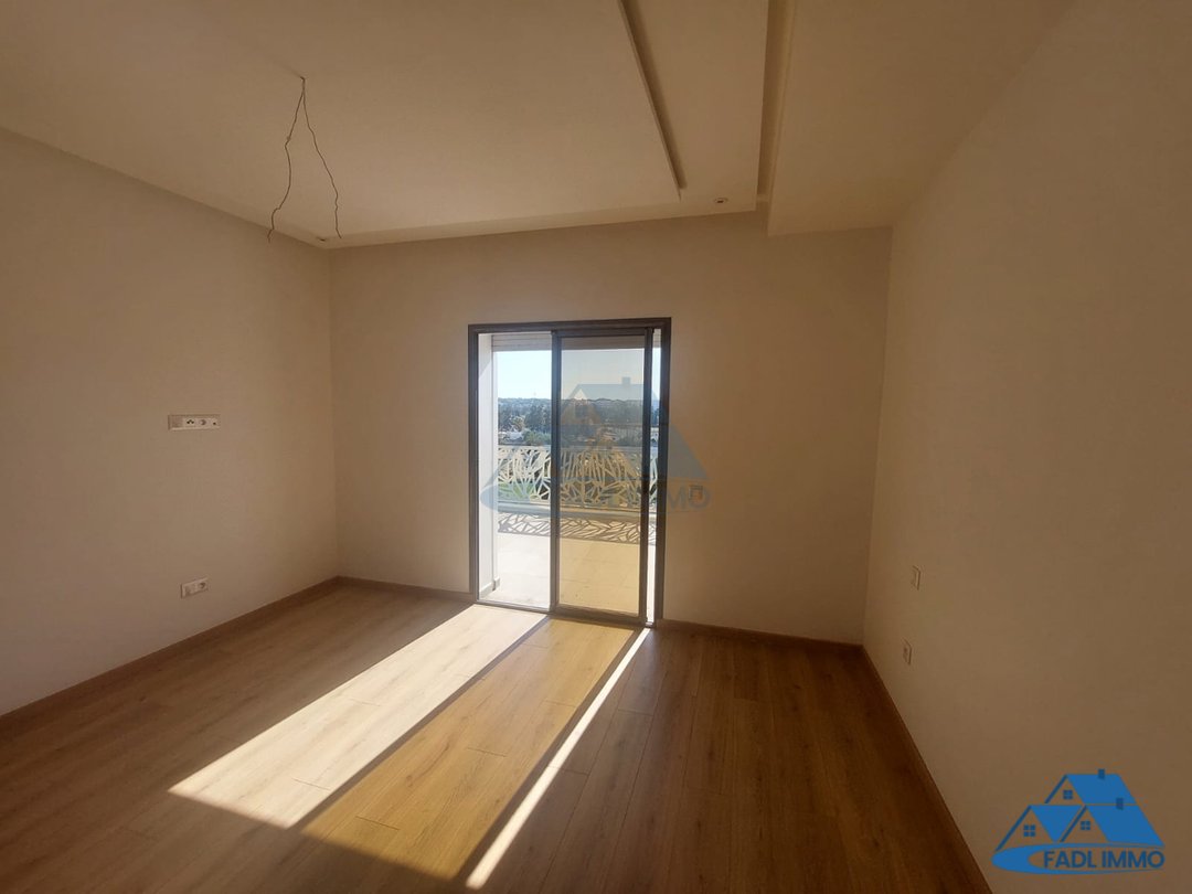 Wohnung mit Terrasse zu verkaufen - Photo 4