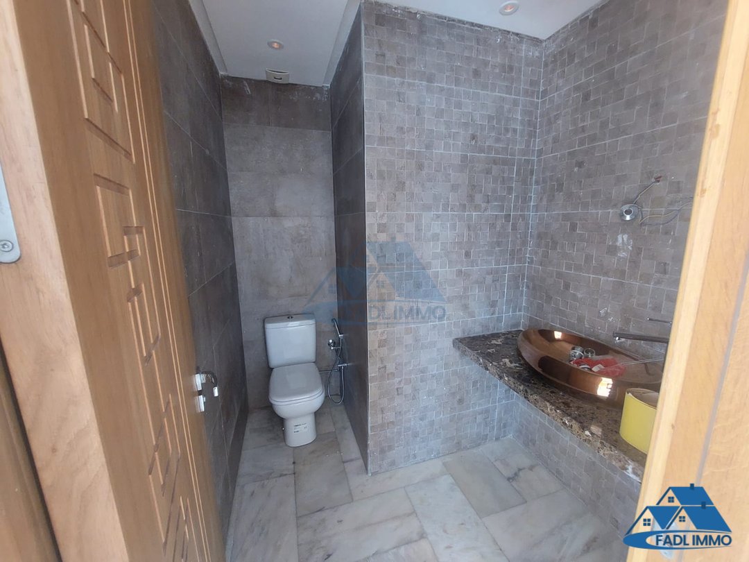 Wohnung mit Terrasse zu verkaufen - Photo 18