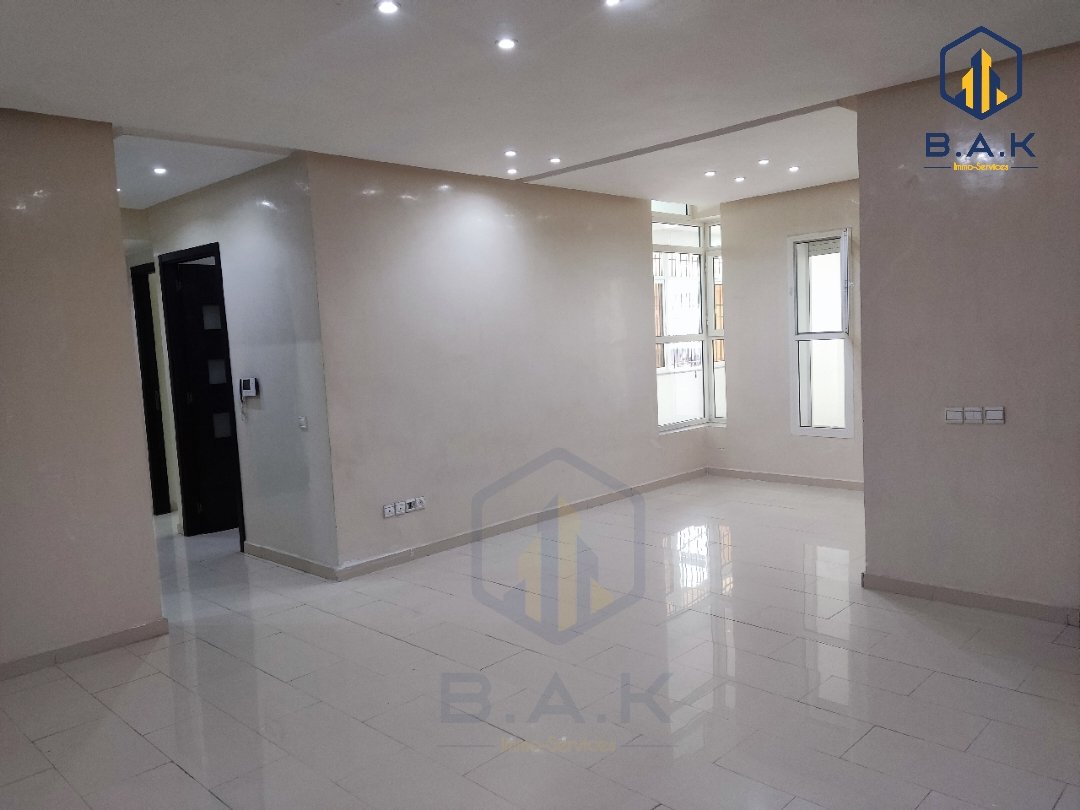 Apartamento en venta con terraza - Photo 1