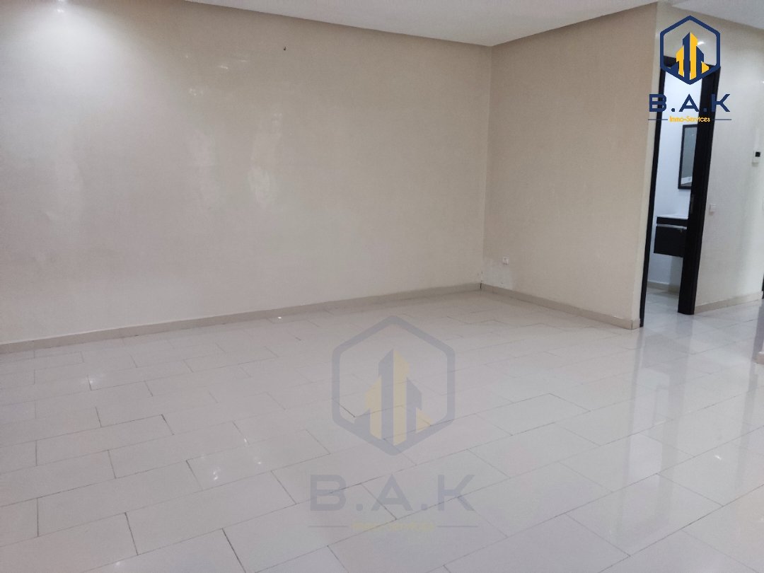 Apartamento en venta con terraza - Photo 3