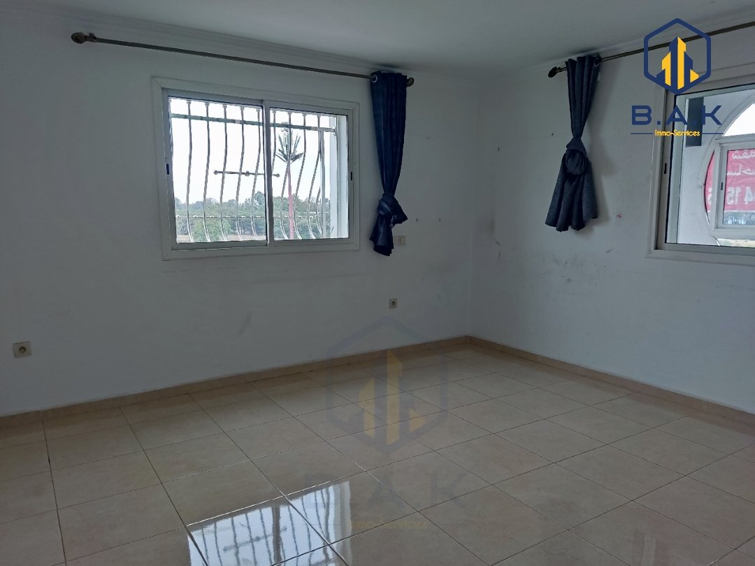 Apartamento en venta con terraza - Photo 9