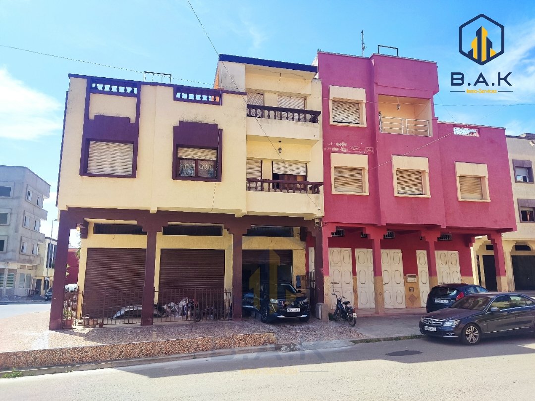 Maison à vendre avec terrasse et deux étages - Photo 17