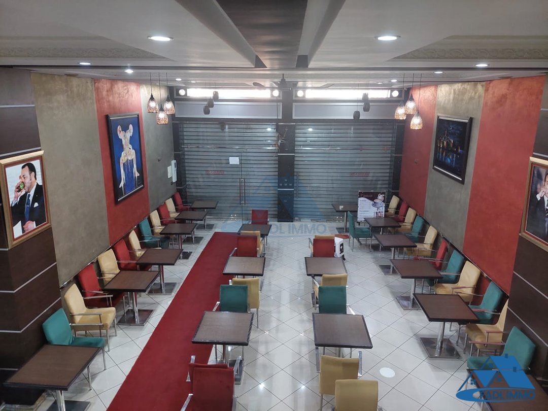 Maison à vendre avec terrasse et quatre étages - Photo 1