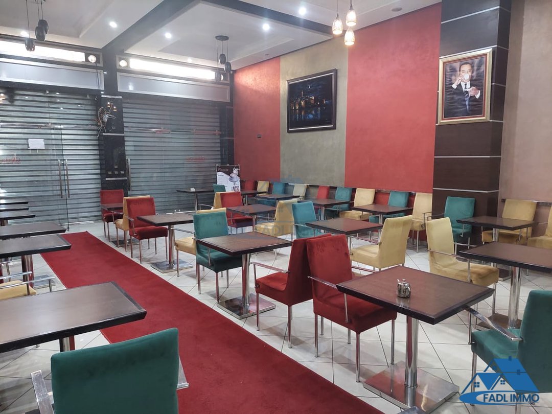 Maison à vendre avec terrasse et quatre étages - Photo 2