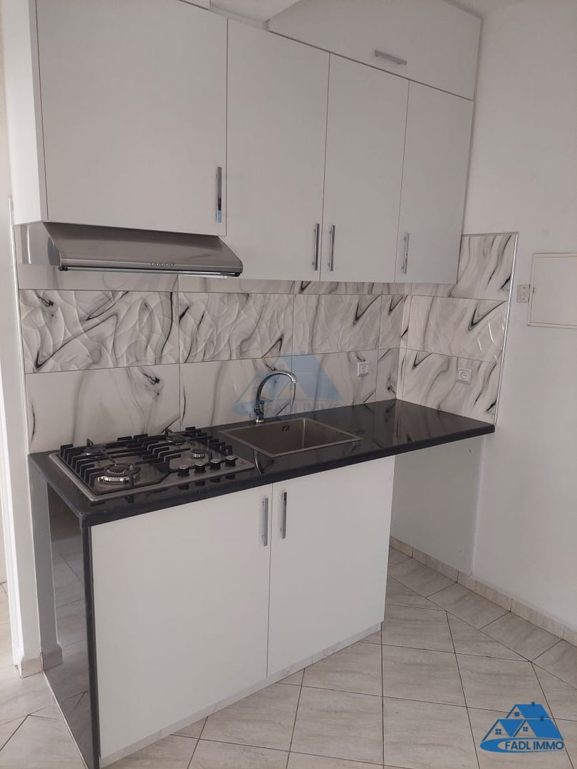 Maison à vendre avec terrasse et quatre étages - Photo 6