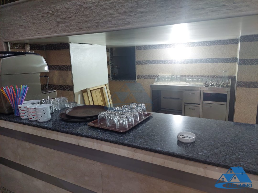 Maison à vendre avec terrasse et quatre étages - Photo 21