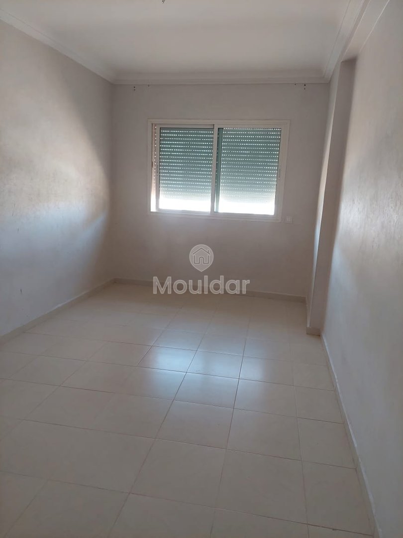 Appartement à vendre au troisième étage - Photo 2