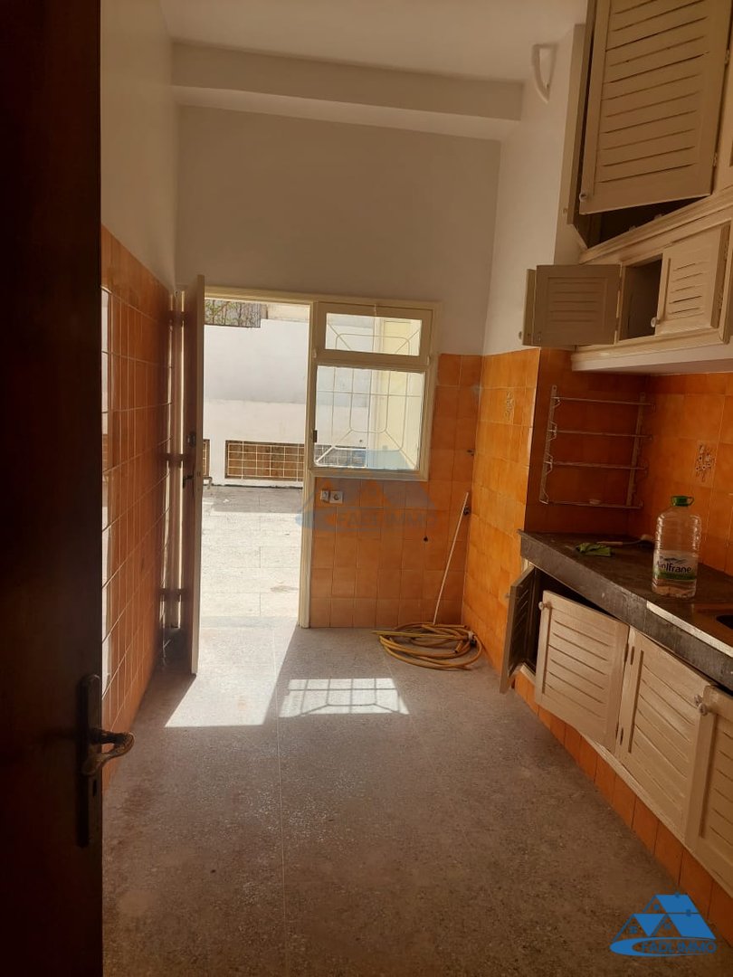 Apartment for sale with terrace - Photo 17