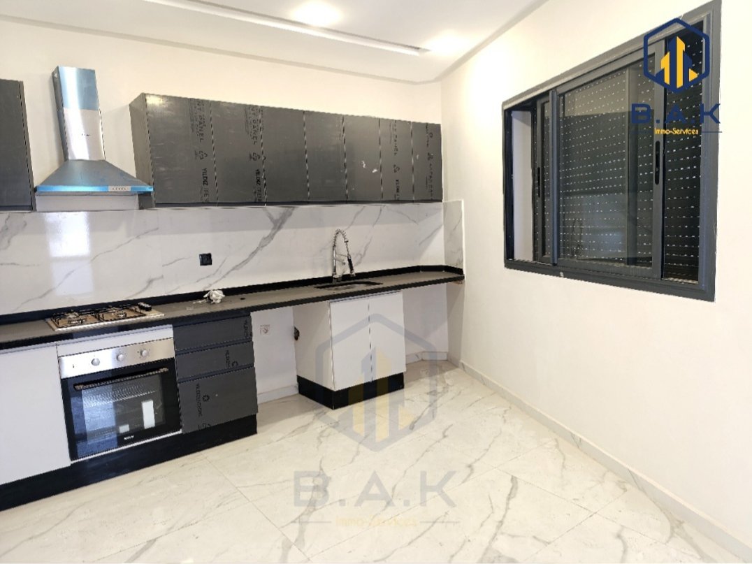 Apartment for rent with balcony - Photo 11