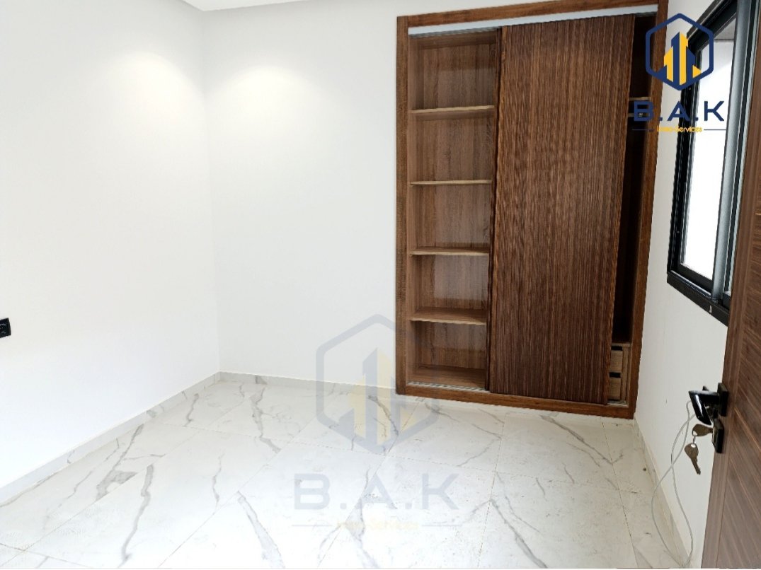 Apartment for rent with balcony - Photo 10