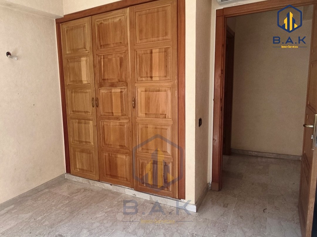 Apartment for sale with terrace - Photo 11