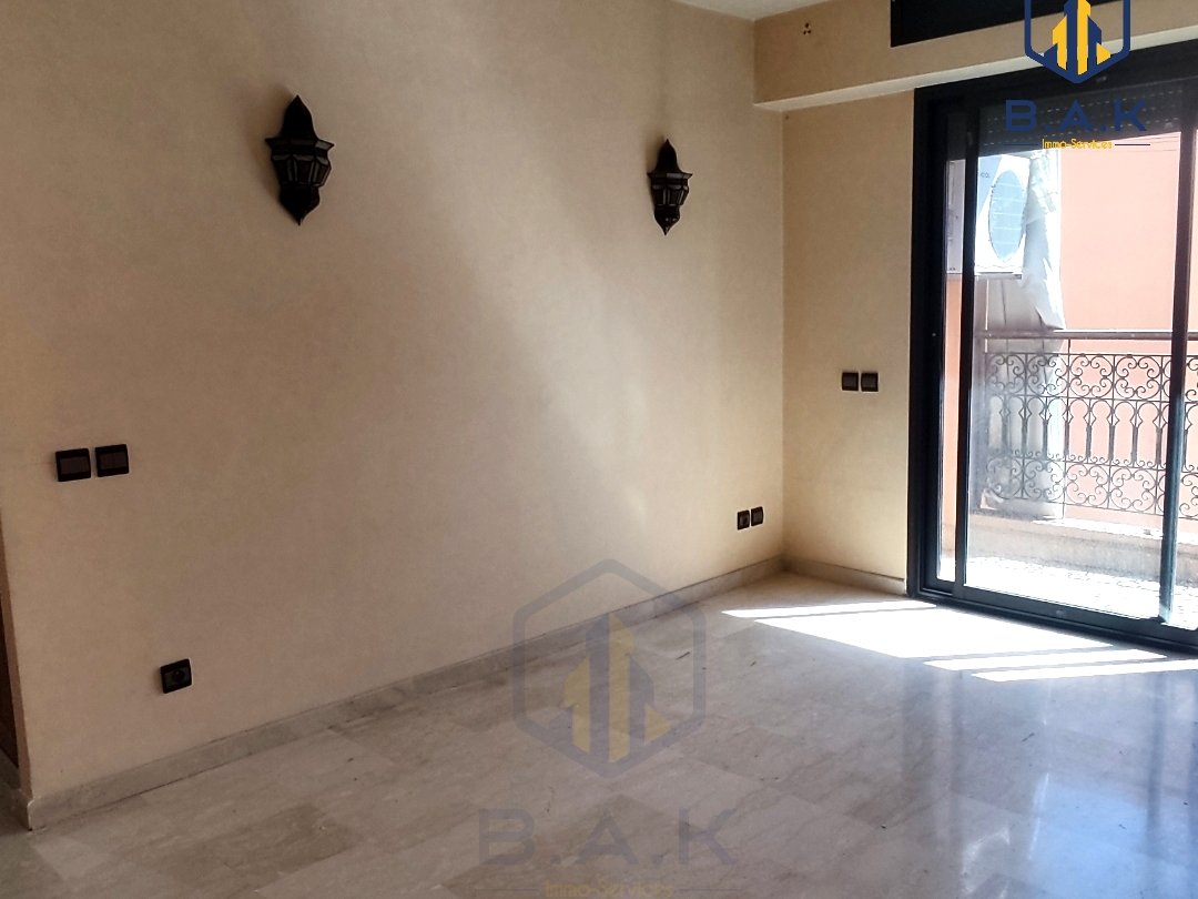 Apartment for sale with terrace - Photo 9