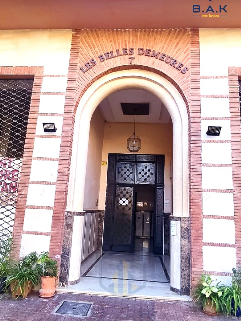 Apartment for sale with terrace - Photo 20